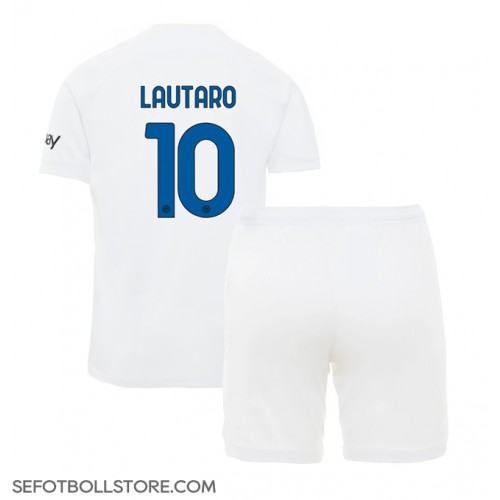 Inter Milan Lautaro Martinez #10 Replika babykläder Bortaställ Barn 2023-24 Kortärmad (+ korta byxor)